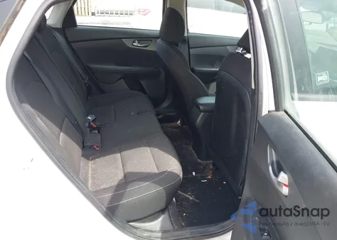 2021 Kia Forte Lxs из США, поврежденный, VIN 3KPF24AD5ME335331